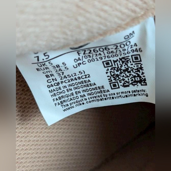 Nike Women's Court Legacy Lift Platform Sneakers Size US 7.5 NWOT MSRP 94.99 - Picture 9 of 10